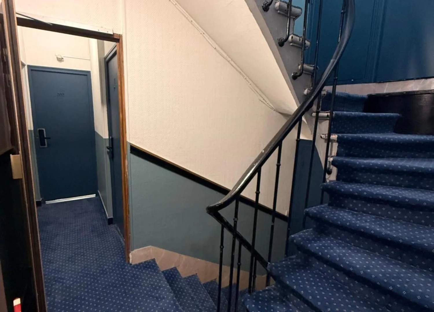 Hotel De Choisy 2*